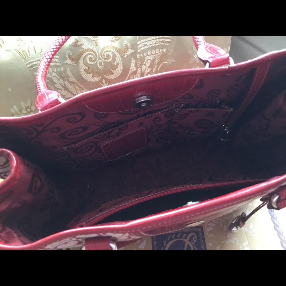 Brighton Purse - Picture 7 of 13